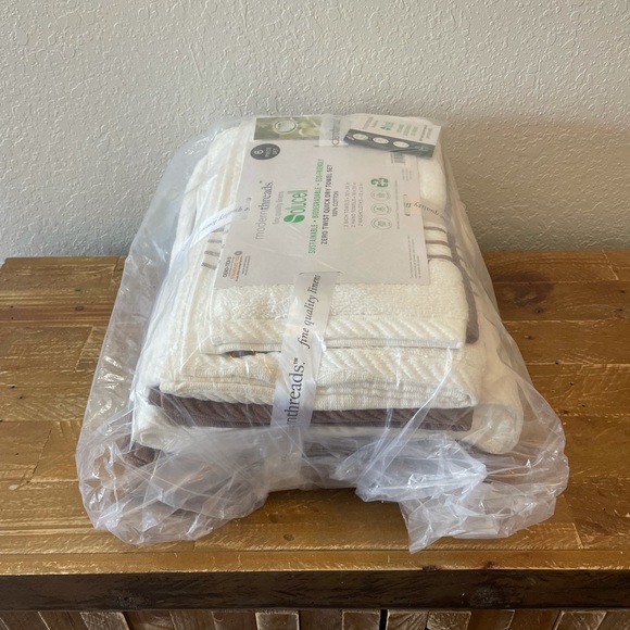Modern Threads Quick Dry 6 Piece Towel Set - Picture 7 of 7